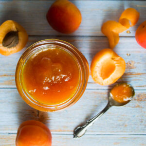 Apricot jam with honey and saffron | epochwellbeing.com