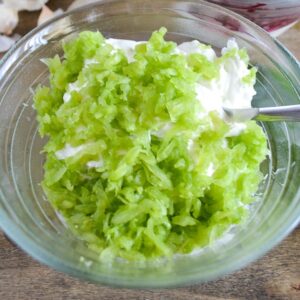 How to make traditional Greek tzatziki | epochwellbeing.com