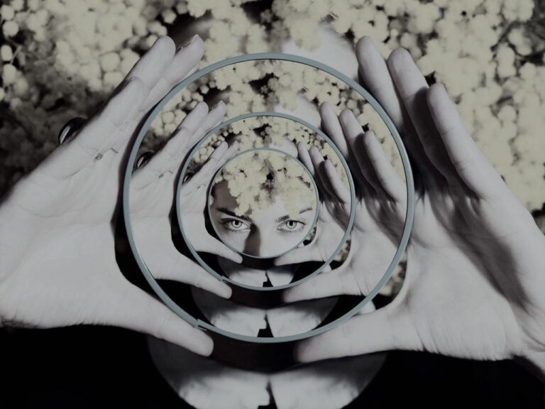 multiple mirror images