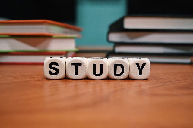 Nutrition & Studying: How to support kids’ nutrition during exams | offadiet.com
